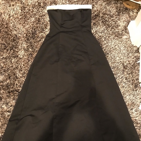 Woman’s evening or prom dress size 7/8 - Picture 1 of 4